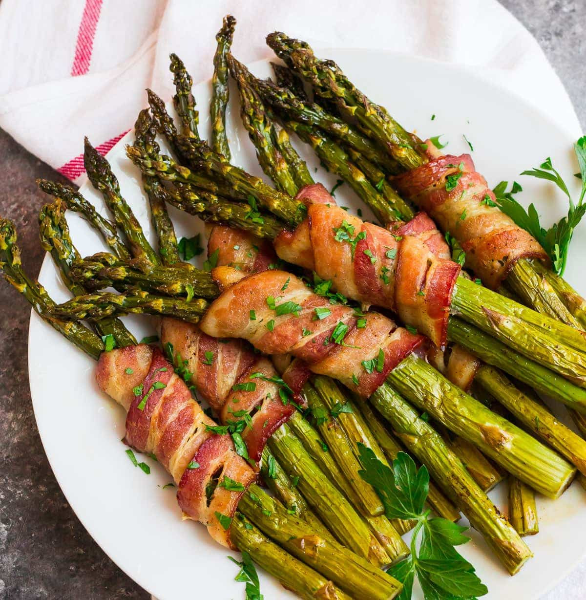 Bacon Wrapped Asparagus Appetizers
 Bacon Wrapped Asparagus – WellPlated