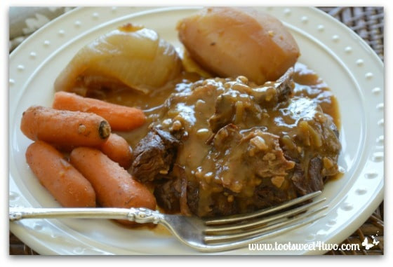 Beef Chuck Slow Cooker
 Slow Cooker Beef Chuck Roast with Red Wine Gravy Toot