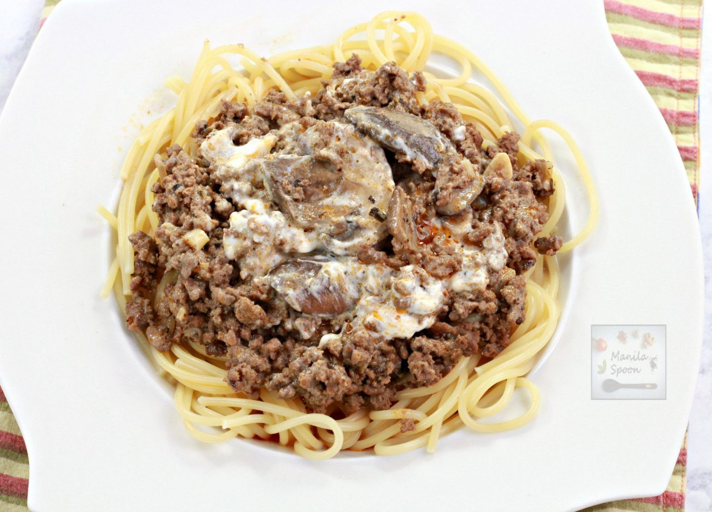 Beef Stroganoff Red Wine
 Ground Beef Stroganoff with Thyme and Red Wine Manila Spoon