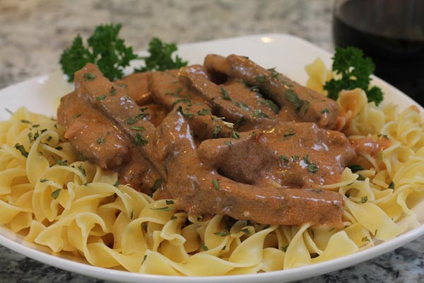 Beef Stroganoff Red Wine
 Beef Stroganoff with Red Wine and Cooked Using No Mushrooms