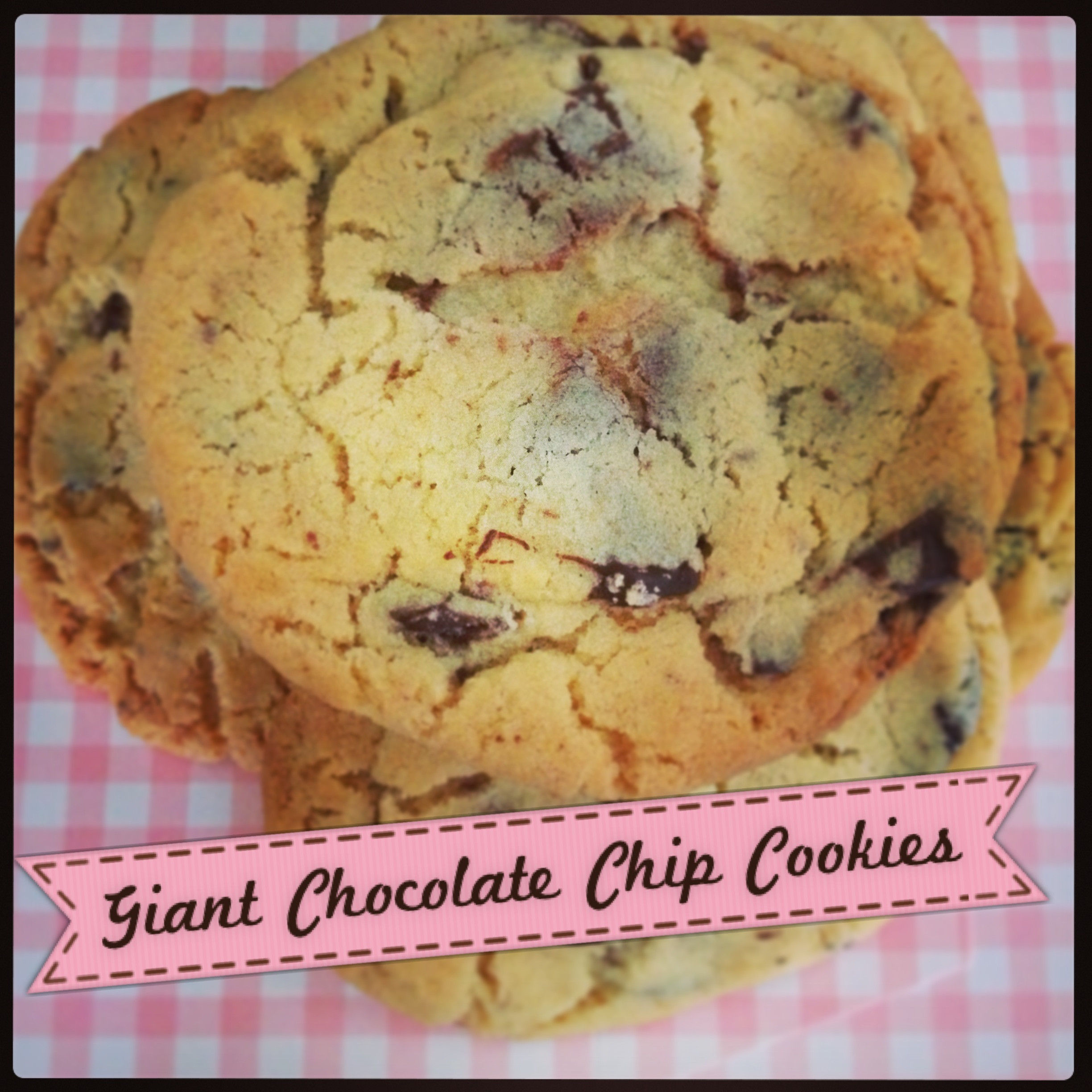 Biggest Chocolate Chip Cookies
 Giant Chocolate Chip Cookies