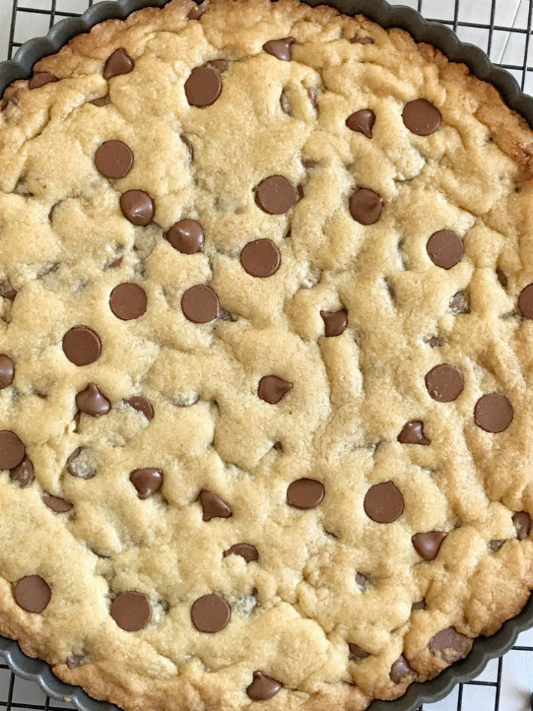 Biggest Chocolate Chip Cookies
 Giant Chocolate Chip Cookie To her as Family