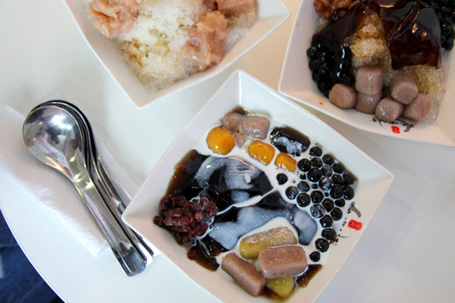 Black Ball Dessert
 Blackball – The Must Eats at Taiwan’s No1 Glass Jelly