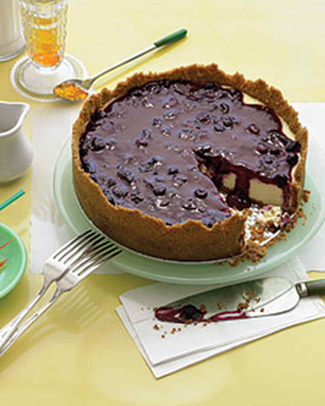Blueberry Topping For Cheesecake Recipe
 Cheesecake with Blueberry Topping Recipe