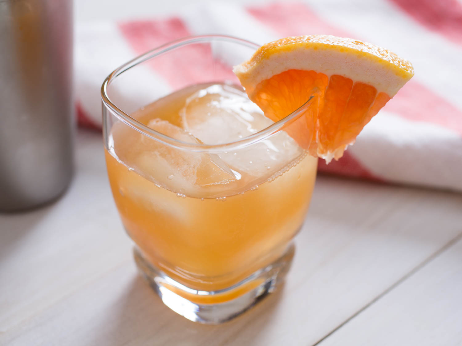 Bourbon Mixed Drinks
 15 Bourbon Drink Recipes to Warm the Soul