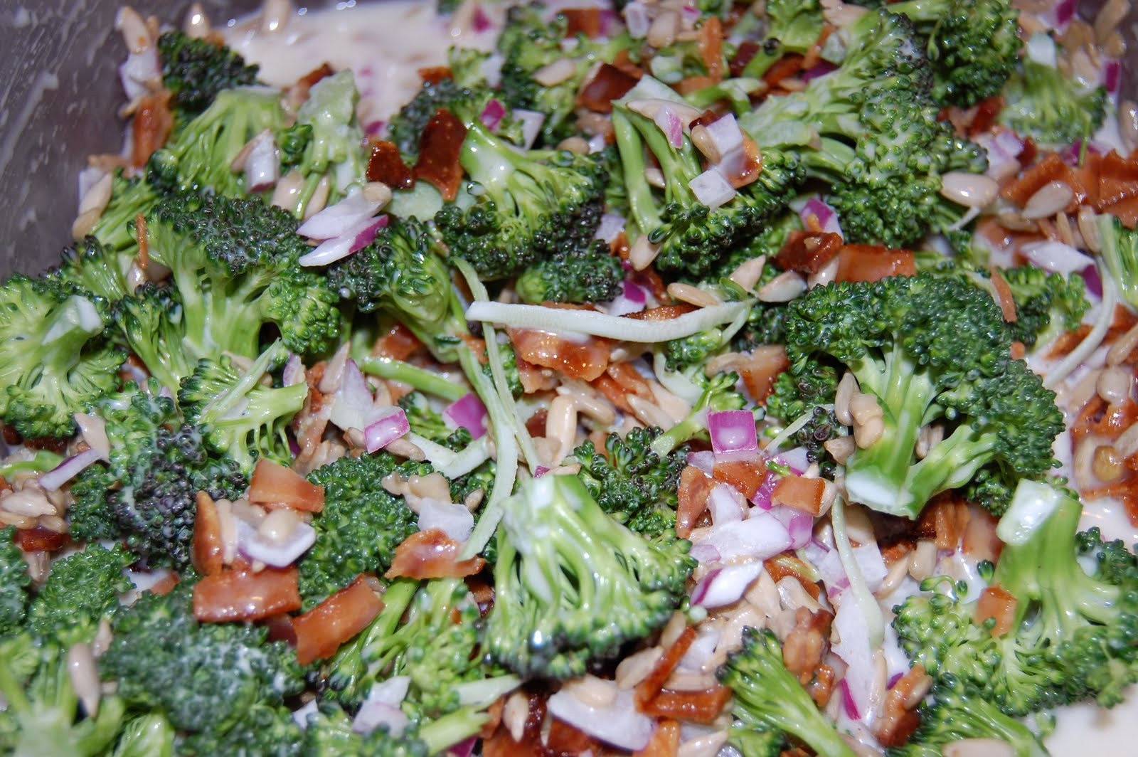 Broccoli Bacon Raisin Salad
 Dinner with The Donnells Broccoli Bacon Raisin Salad
