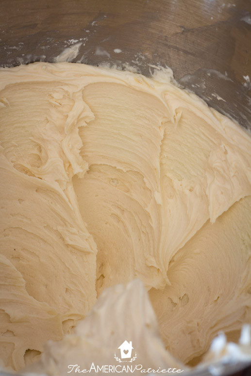 Buttercream Frosting For Cookies That Hardens
 The BEST buttercream frosting for sugar cookies that