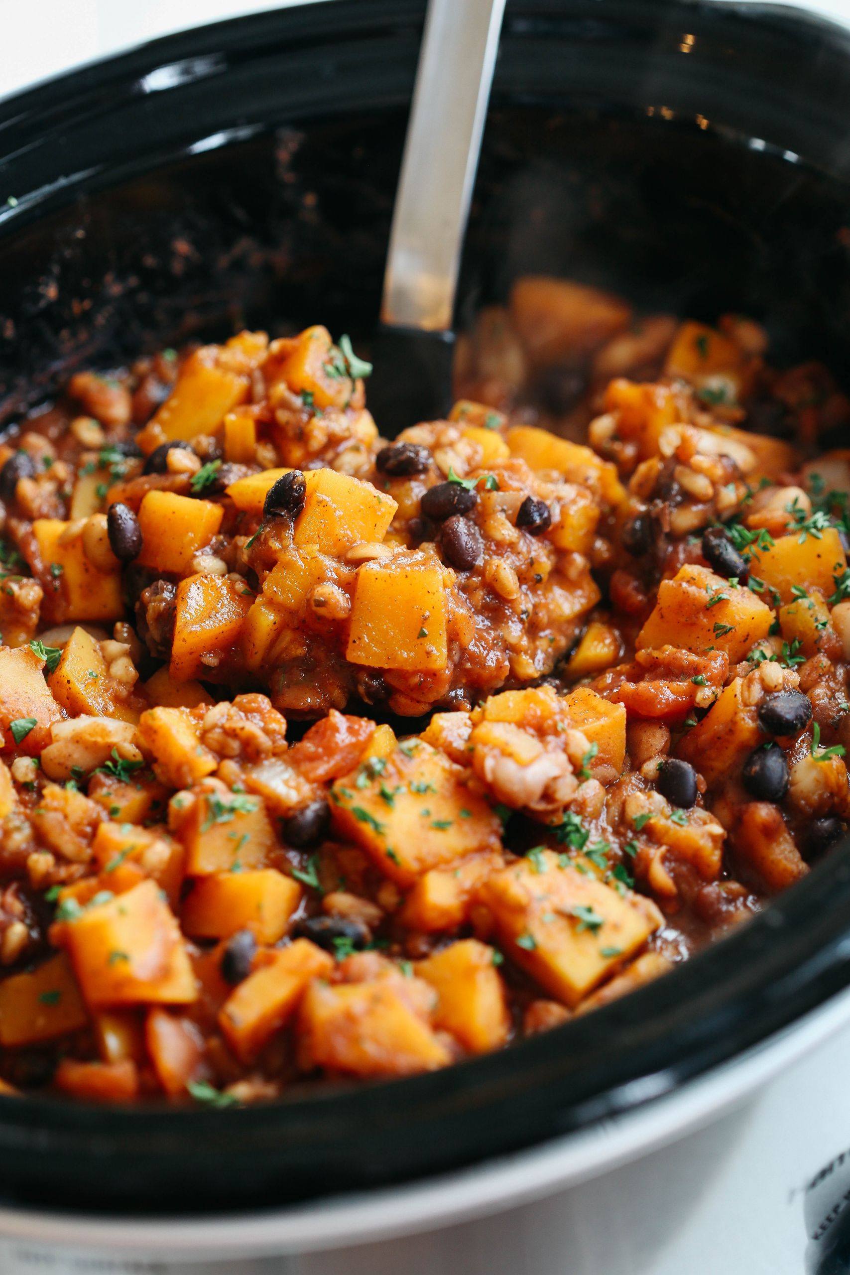 Butternut Squash Slow Cooker
 Slow Cooker Butternut Squash and Farro Chili Eat