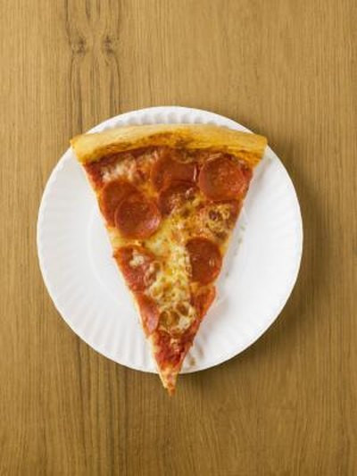 Calories In One Slice Of Pepperoni Pizza
 How Many Calories in a Slice of Pepperoni Pizza