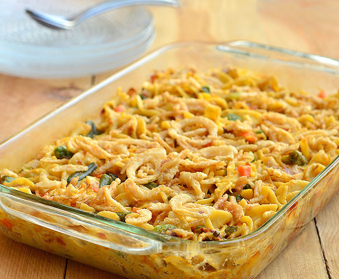 Cheesy Tuna Noodle Casserole
 Easy Cheesy Tuna Noodle Casserole ion Rings & Things