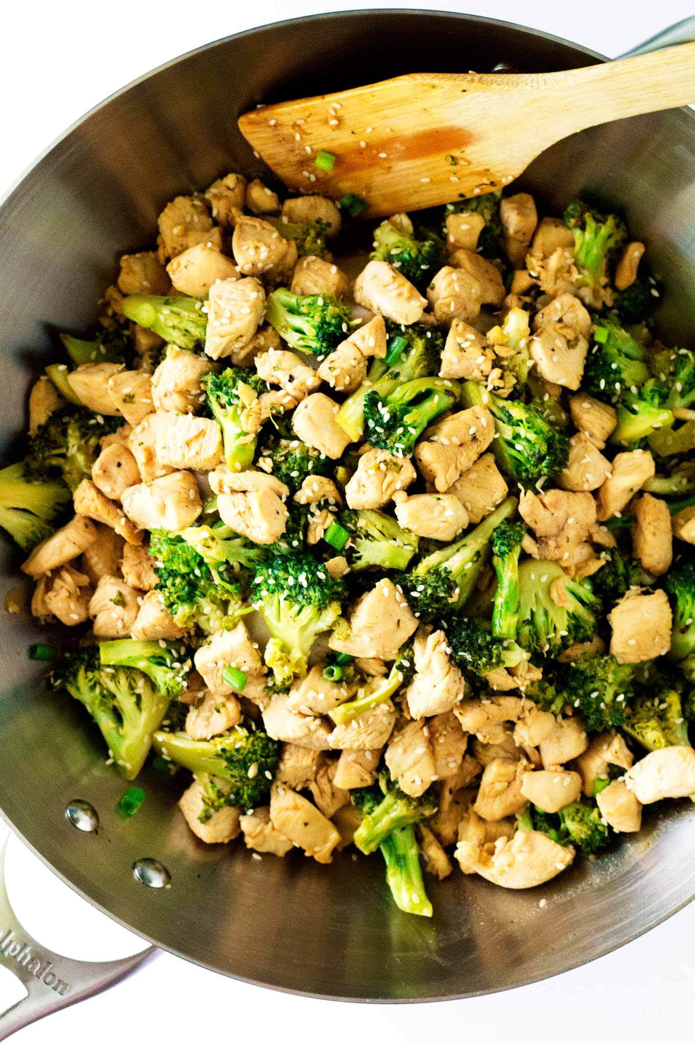 Chicken And Broccoli Recipes
 15 Minute Sesame Chicken and Broccoli • So Damn Delish