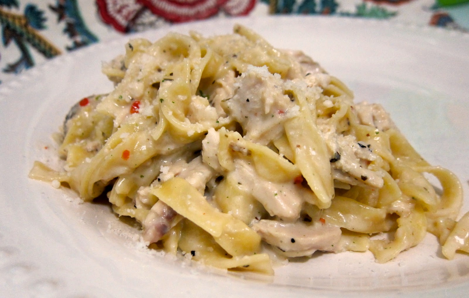 Chicken And Egg Noodles
 Creamy Chicken & Noodles