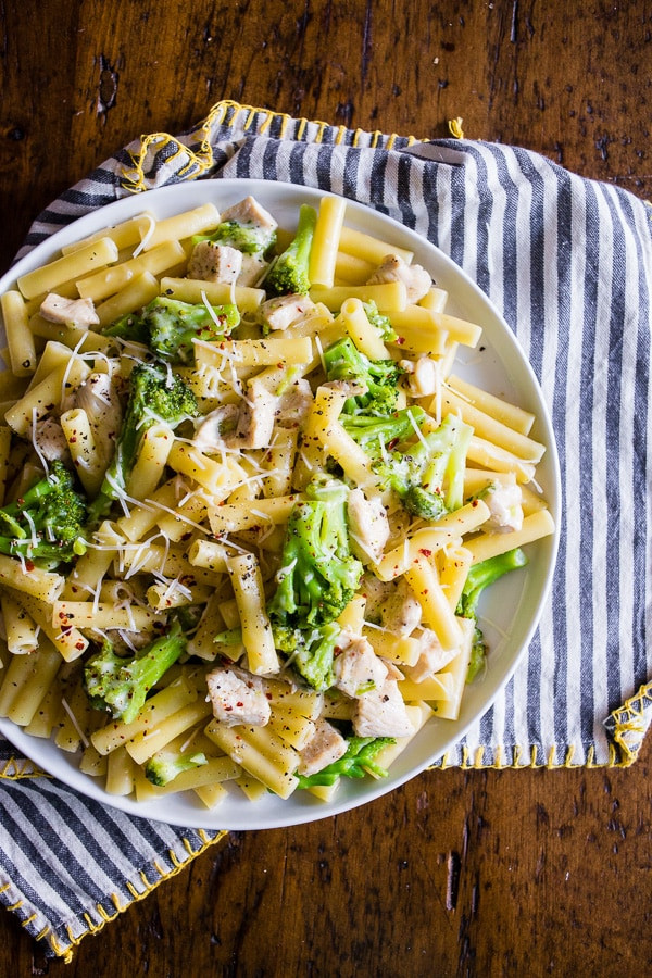 Chicken Broccoli Ziti
 Chicken Broccoli Ziti a quick 30 minute meal packed with