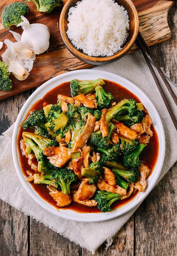 Chinese Chicken And Broccoli Recipes
 Chicken and Broccoli with Brown Sauce