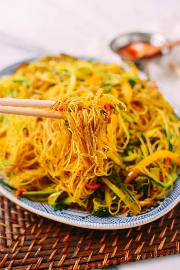 Chinese Thin Noodles
 Ve arian Singapore Noodles