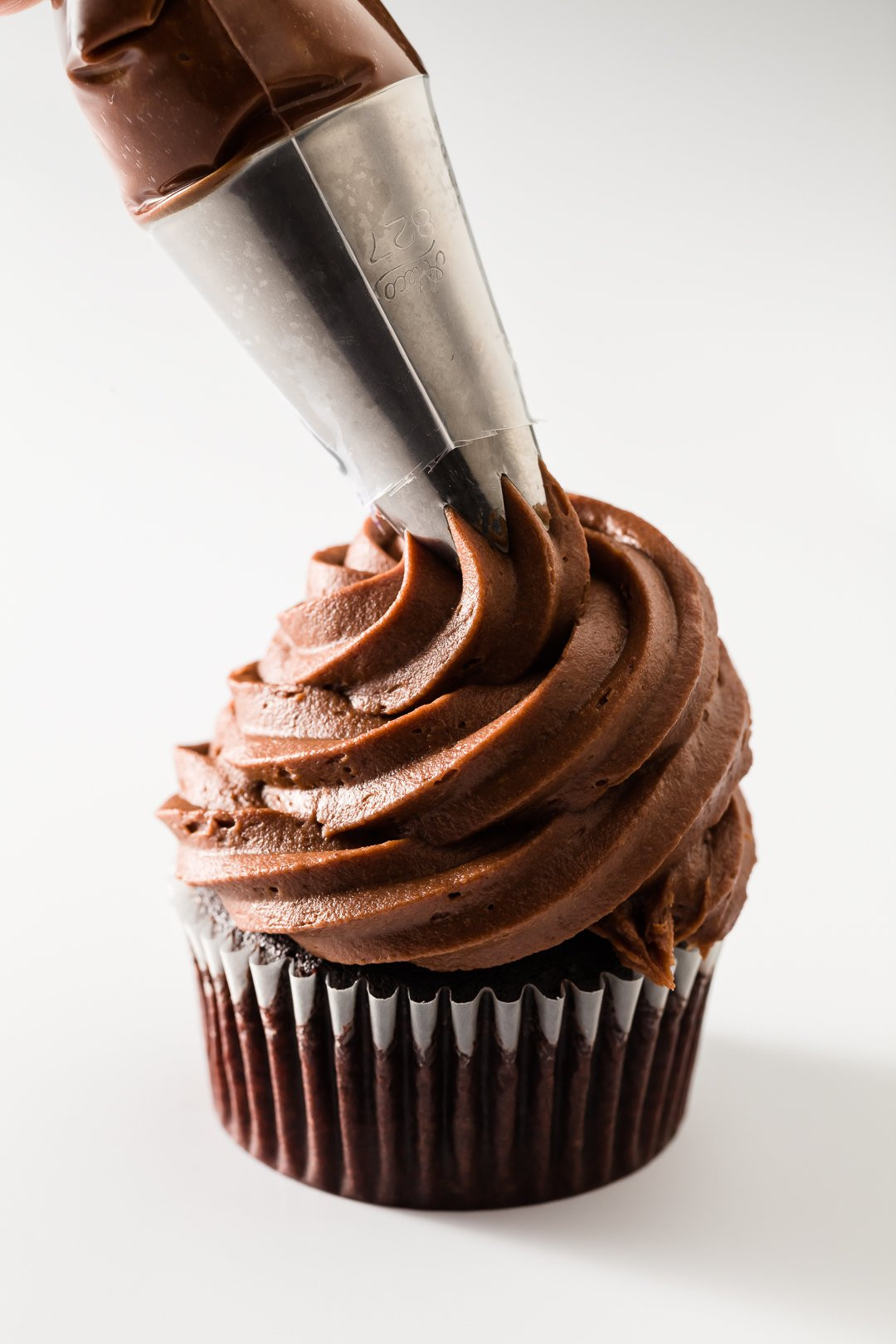 Chocolate Cupcakes With Cream Cheese Frosting
 Perfect Chocolate Cream Cheese Frosting