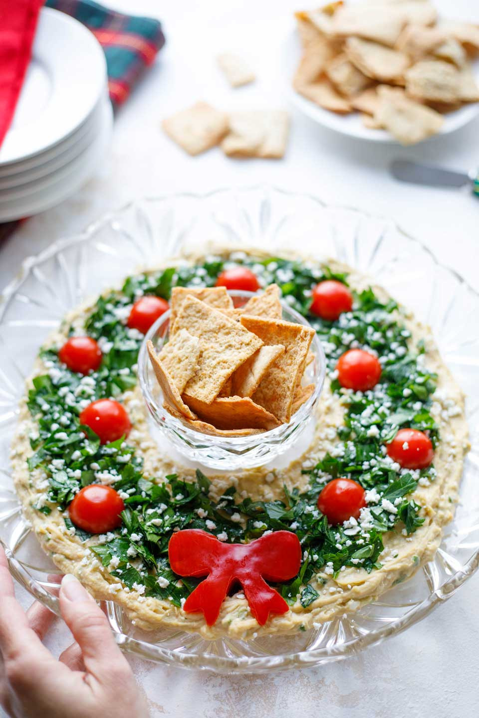 Christmas Appetizers Easy
 Easy Christmas Appetizer "Hummus Wreath" Two Healthy