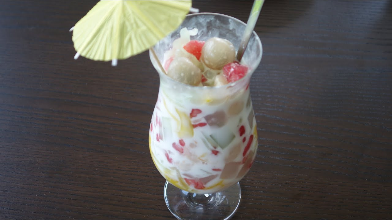 Coconut Milk Desserts
 Chè Thái Mixed Fruits in Coconut Milk Dessert Recipe