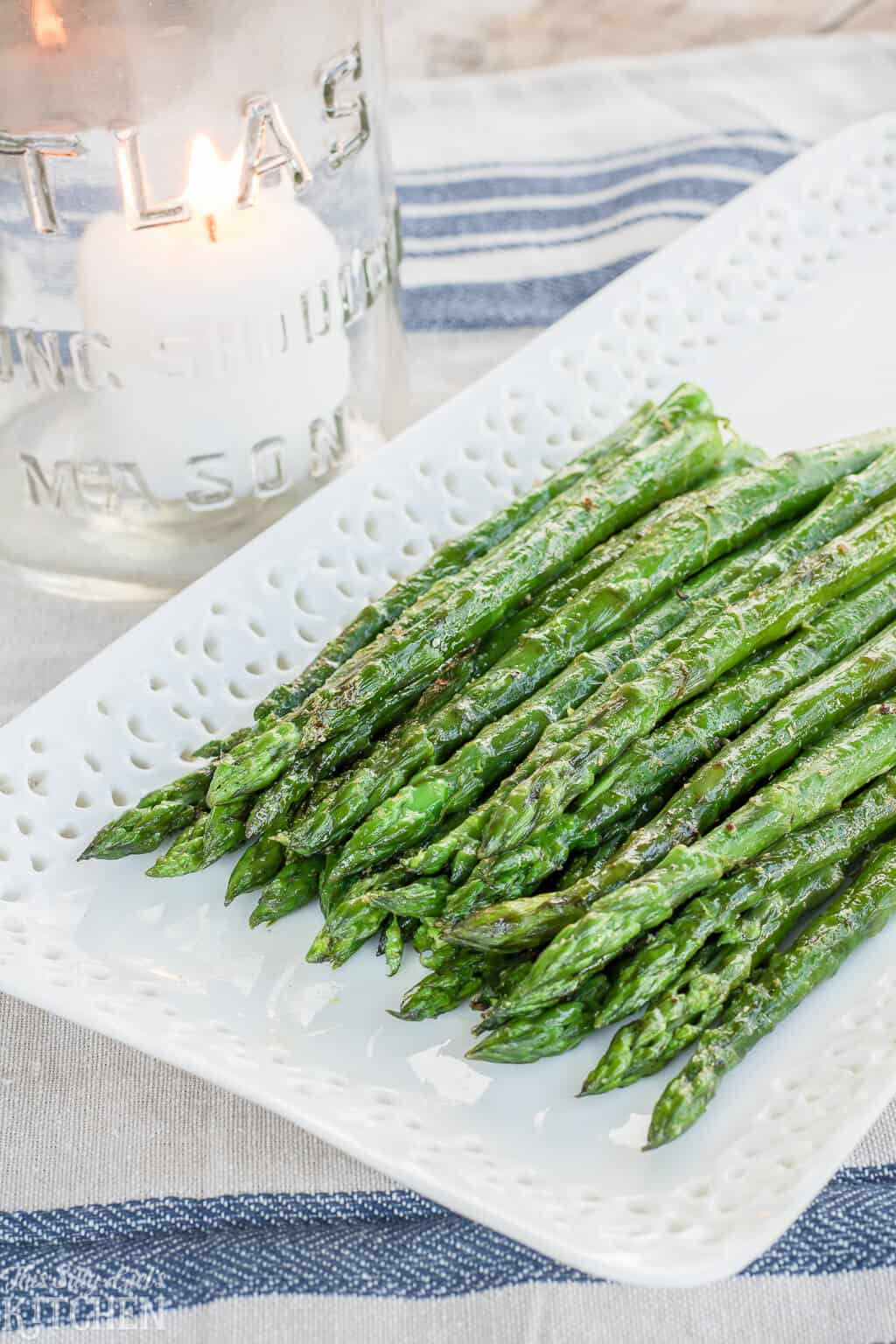 Cooking Asparagus On The Grill
 Easy Grilled Asparagus Recipe Ready in Under 15 Minutes