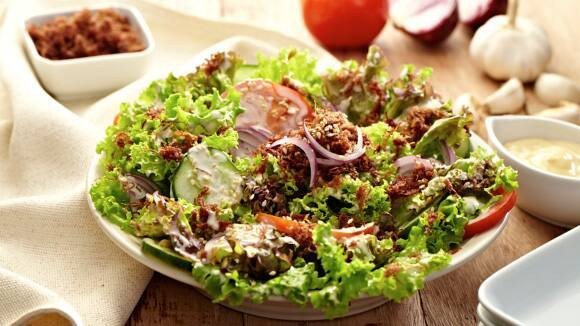 Corned Beef Salad
 Corned Beef Sisig Salad Recipe