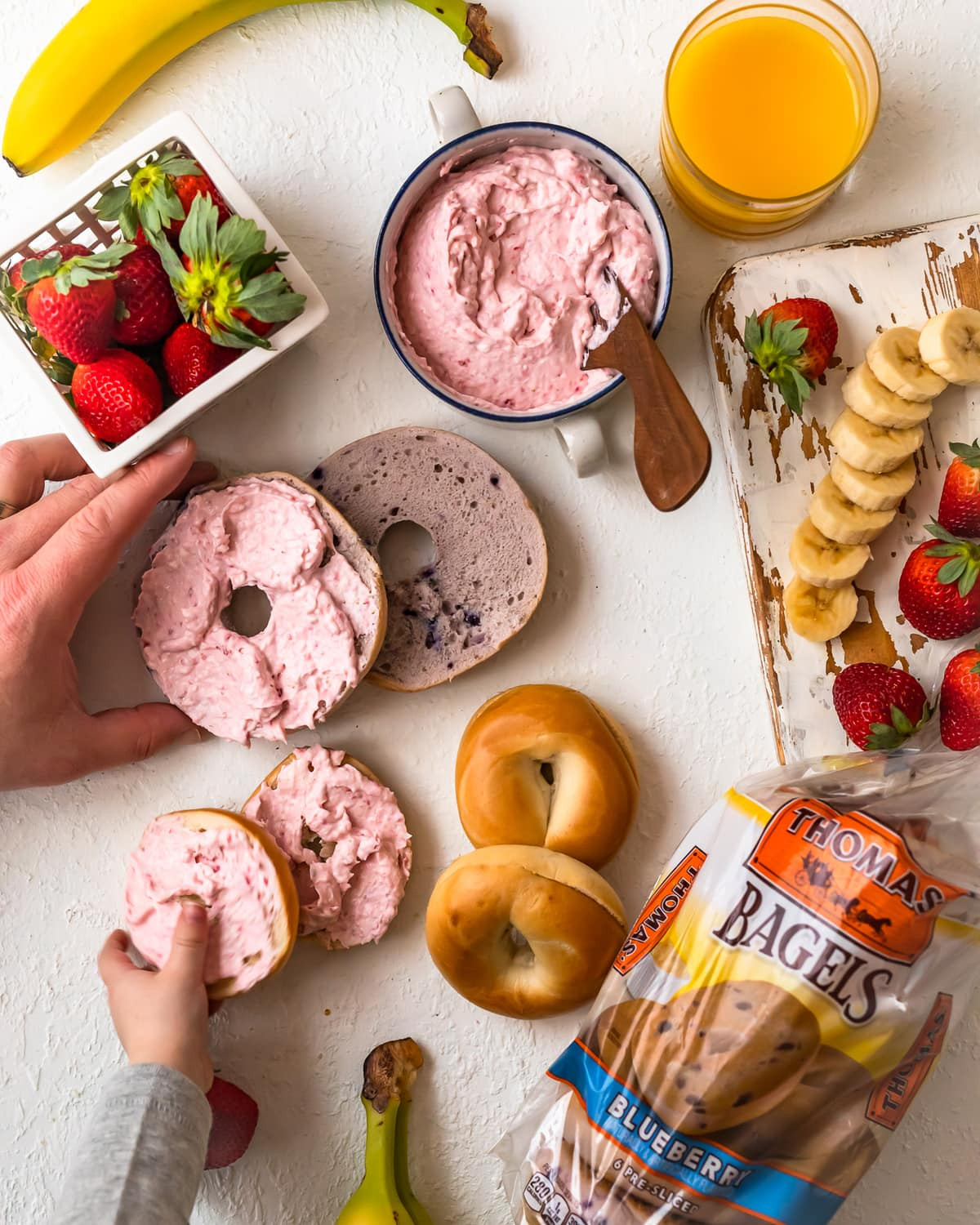 Cream Cheese Spread For Bagels
 Banana Strawberry Cream Cheese Spread Easy Cream Cheese