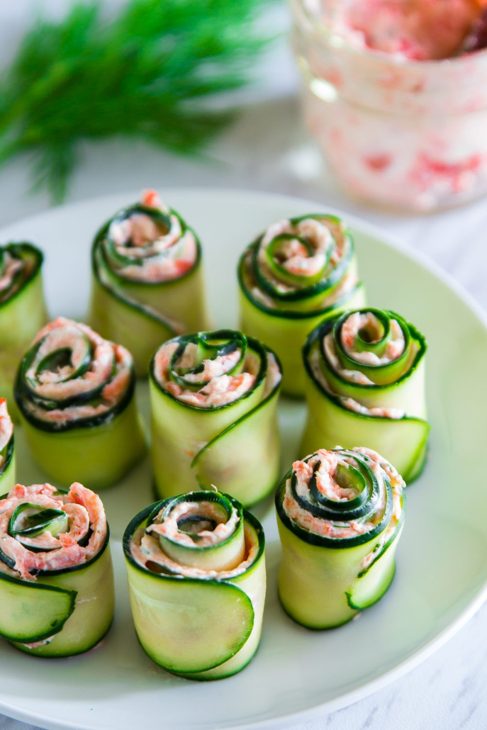 Cucumber Appetizers With Dill And Cream Cheese
 Smoked Salmon Cucumber Appetizer VIDEO Simply Home Cooked