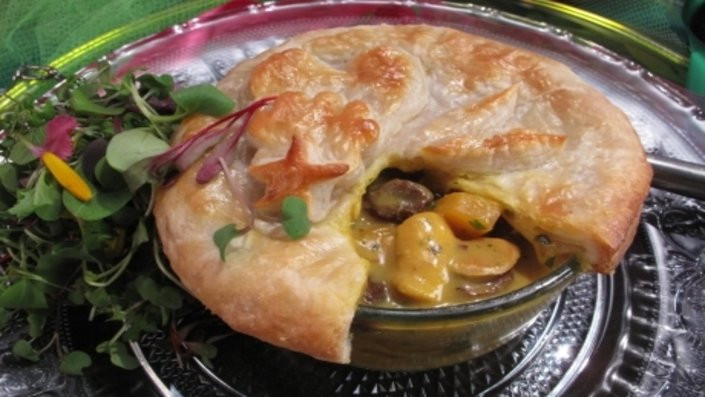 Curry Chicken Pot Pie
 Curried Chicken Pot Pie Recipes