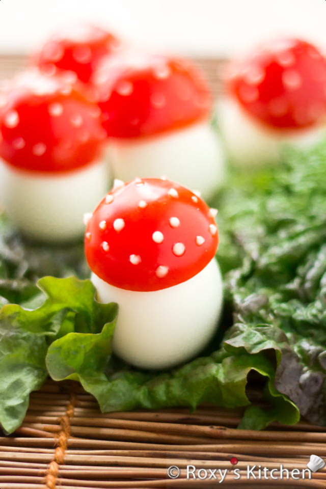 Cute Christmas Appetizers
 Easy Mushroom Egg Appetizer – Cheap Holiday Party Food