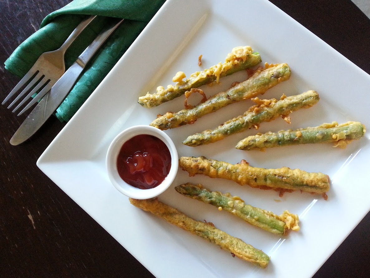 Deep Fried Asparagus
 Asparagus Pakora – Deep fried asparagus