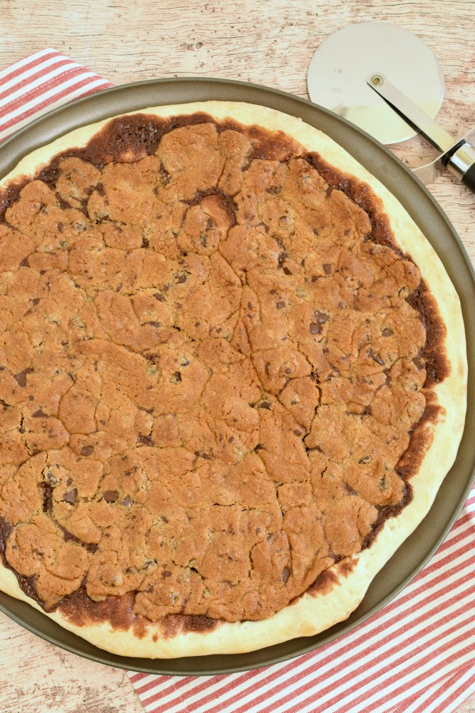 Desserts To Make With Pizza Dough
 Cookie Dough Dessert Pizza Little Dairy the Prairie
