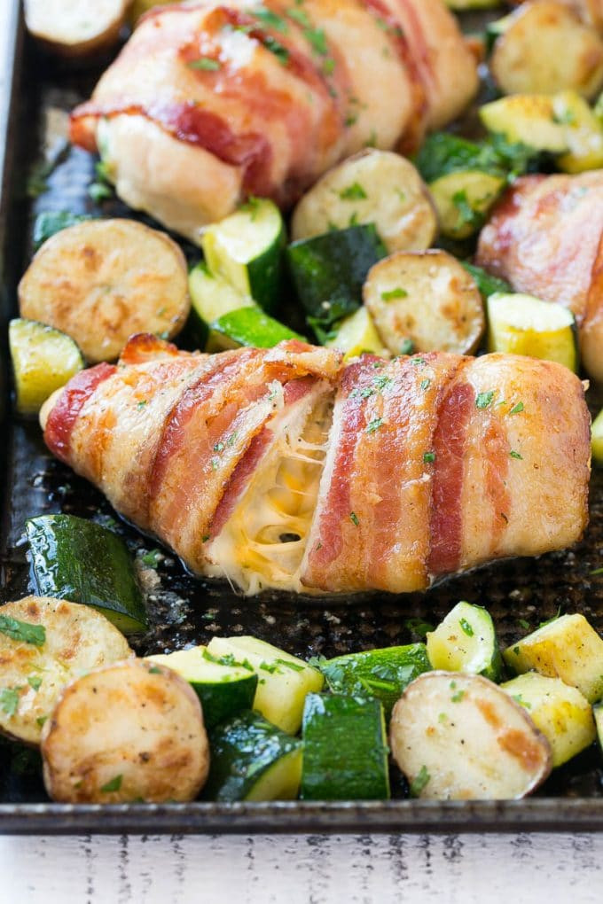 Dinner Ideas With Bacon
 Bacon Wrapped Stuffed Chicken Breast e Pan Meal