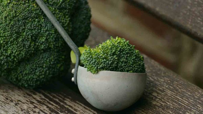 Does Broccoli Have Fiber
 How much fiber in broccoli Is the tary fiber content