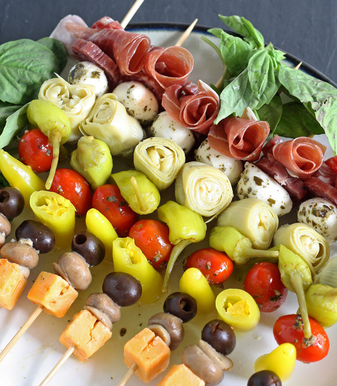 Easy Italian Appetizers Finger Foods
 17 Easy Italian Appetizers To Feed A Crowd