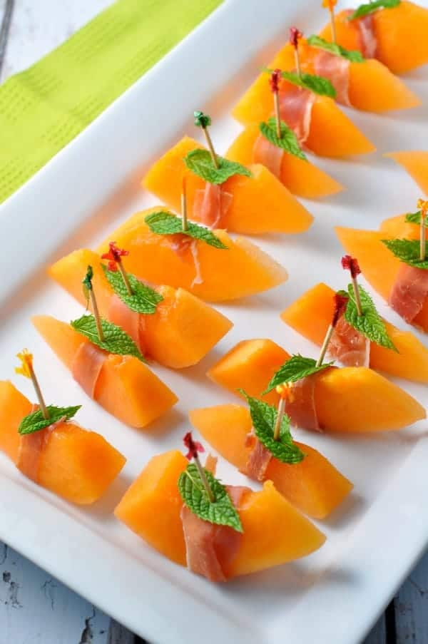 Easy Italian Appetizers Finger Foods
 Prosciutto with Melon and Mint an easy Italian appetizer