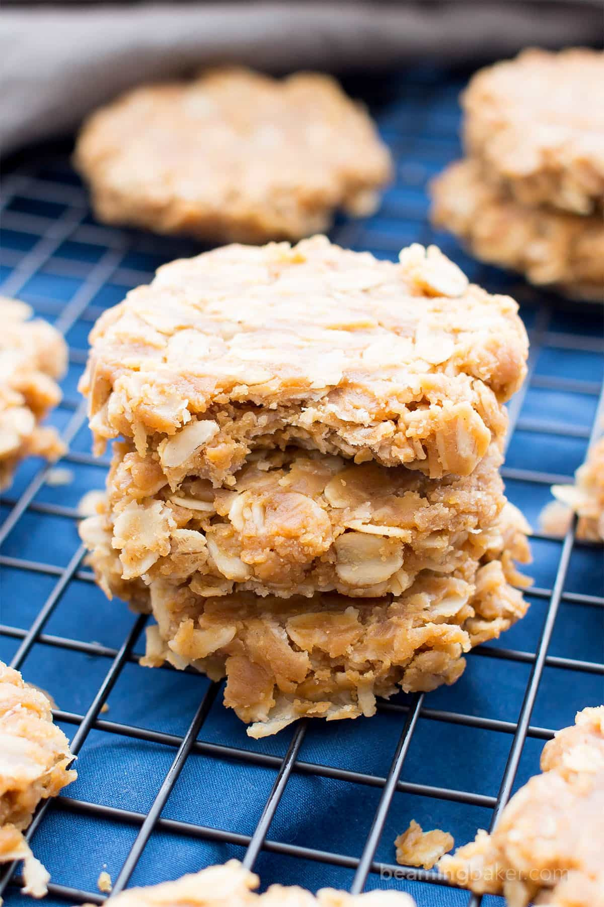 Easy Peanut Butter Oatmeal Cookies
 3 Ingre nt No Bake Peanut Butter Oatmeal Cookies