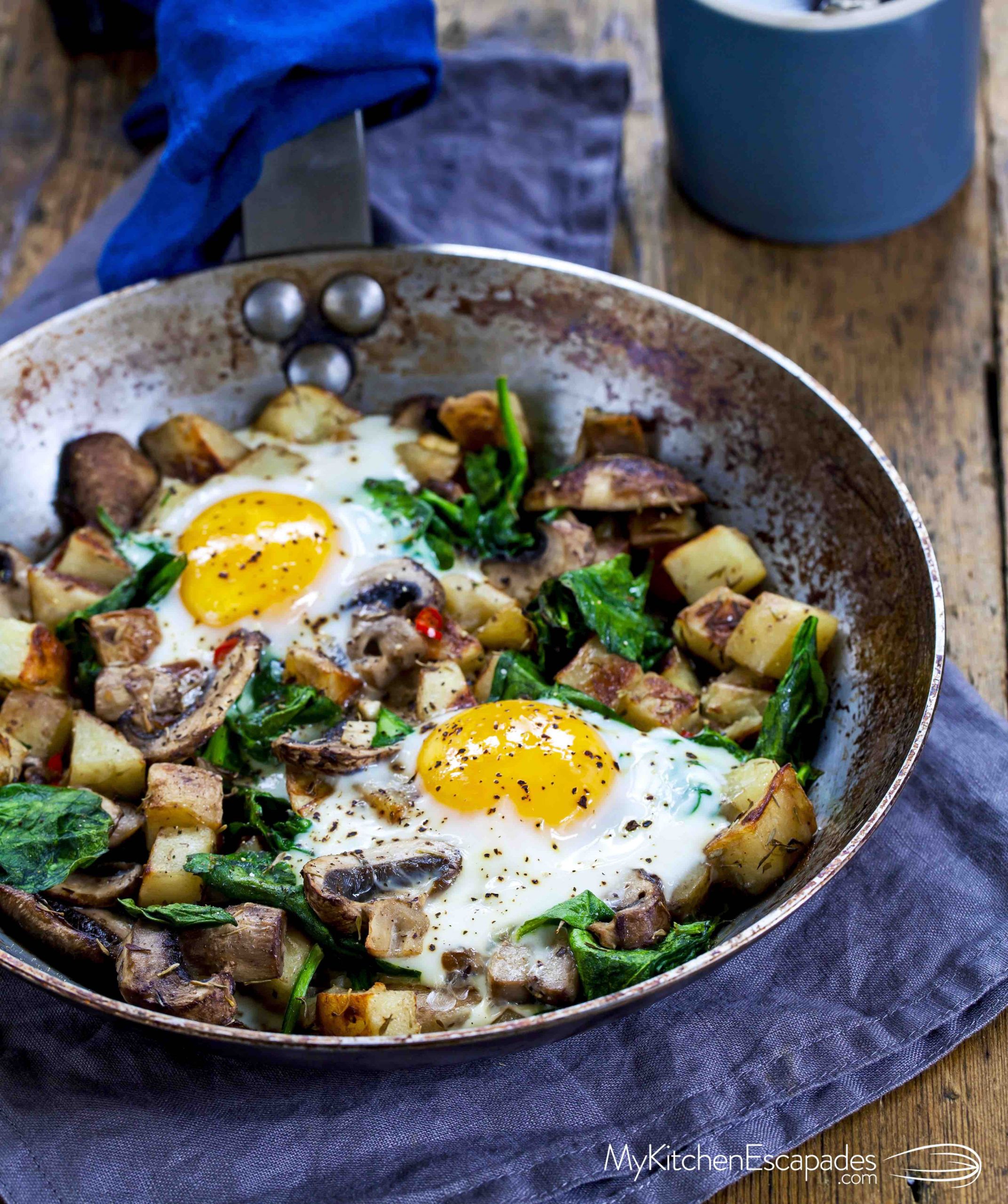 Eggs And Spinach For Breakfast
 Breakfast Skillet Eggs Spinach and Mushrooms