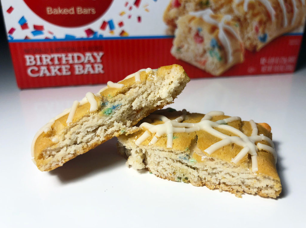Fiber One Birthday Cake
 REVIEW Fiber e 90 Calorie Birthday Cake Bars Junk Banter