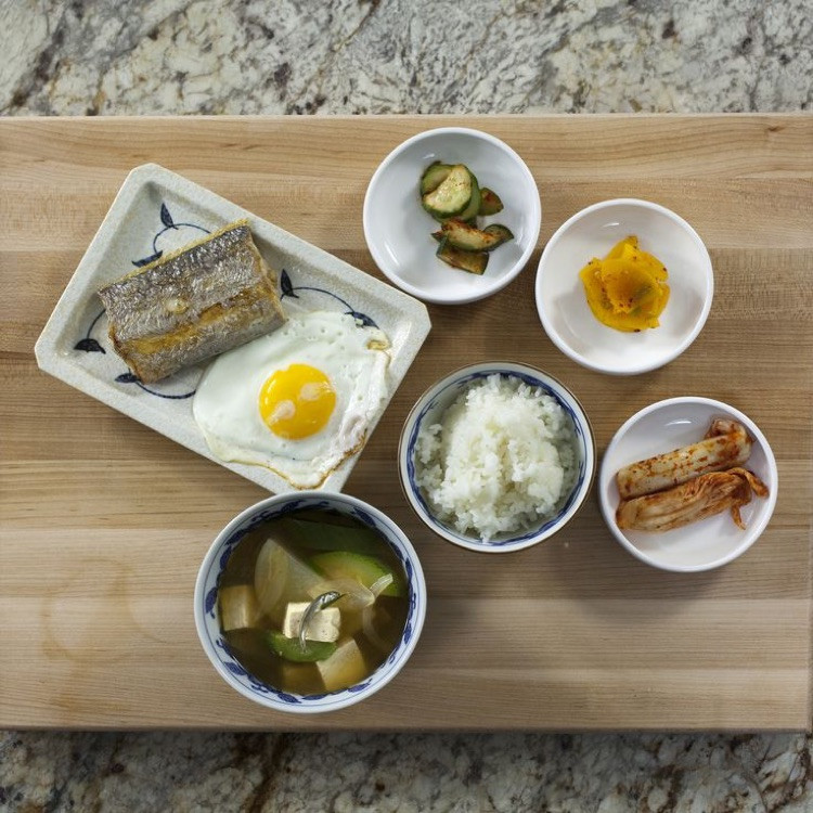 Fish Breakfast Recipe
 Traditional Korean Breakfast Recipe