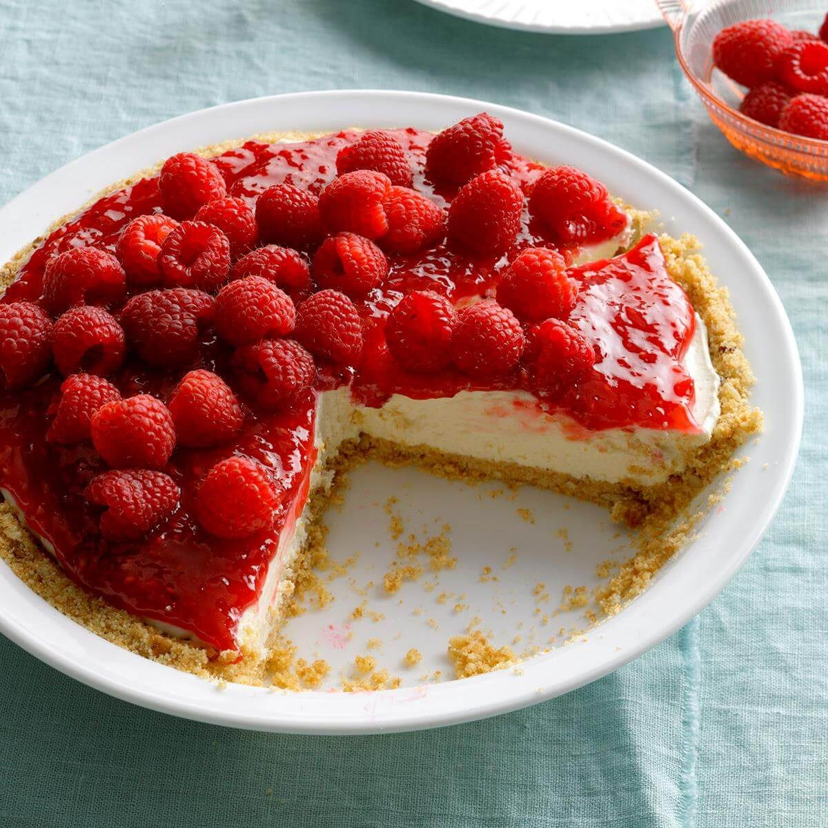 Fresh Raspberry Dessert
 Contest Winning Raspberry Cream Pie Recipe