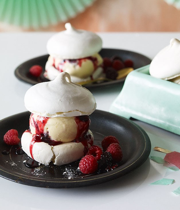 Gourmet Dessert Recipes
 Bramble ripple ice cream sandwiches recipe