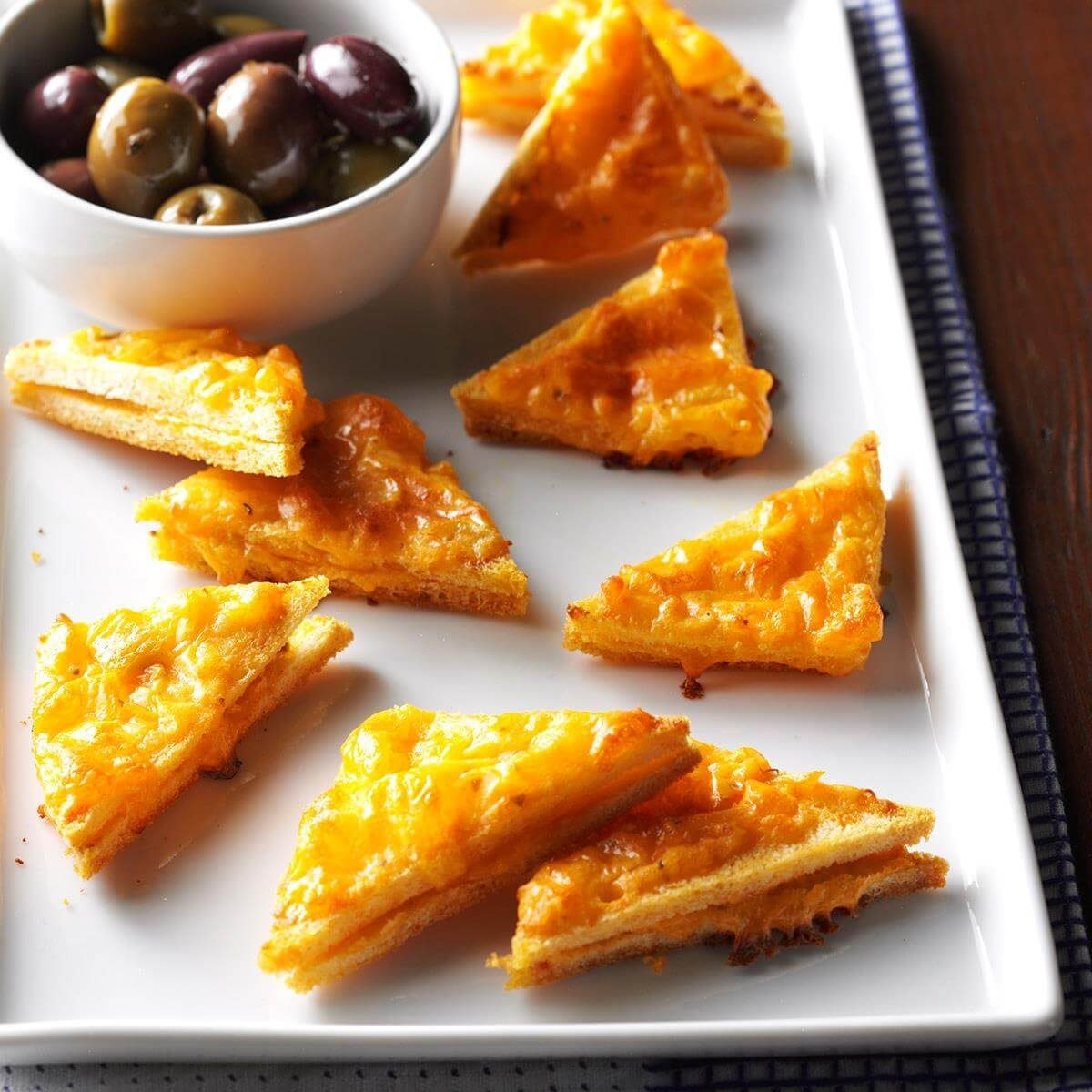 Grilled Cheese Appetizers
 Mini Grilled Cheese Recipe