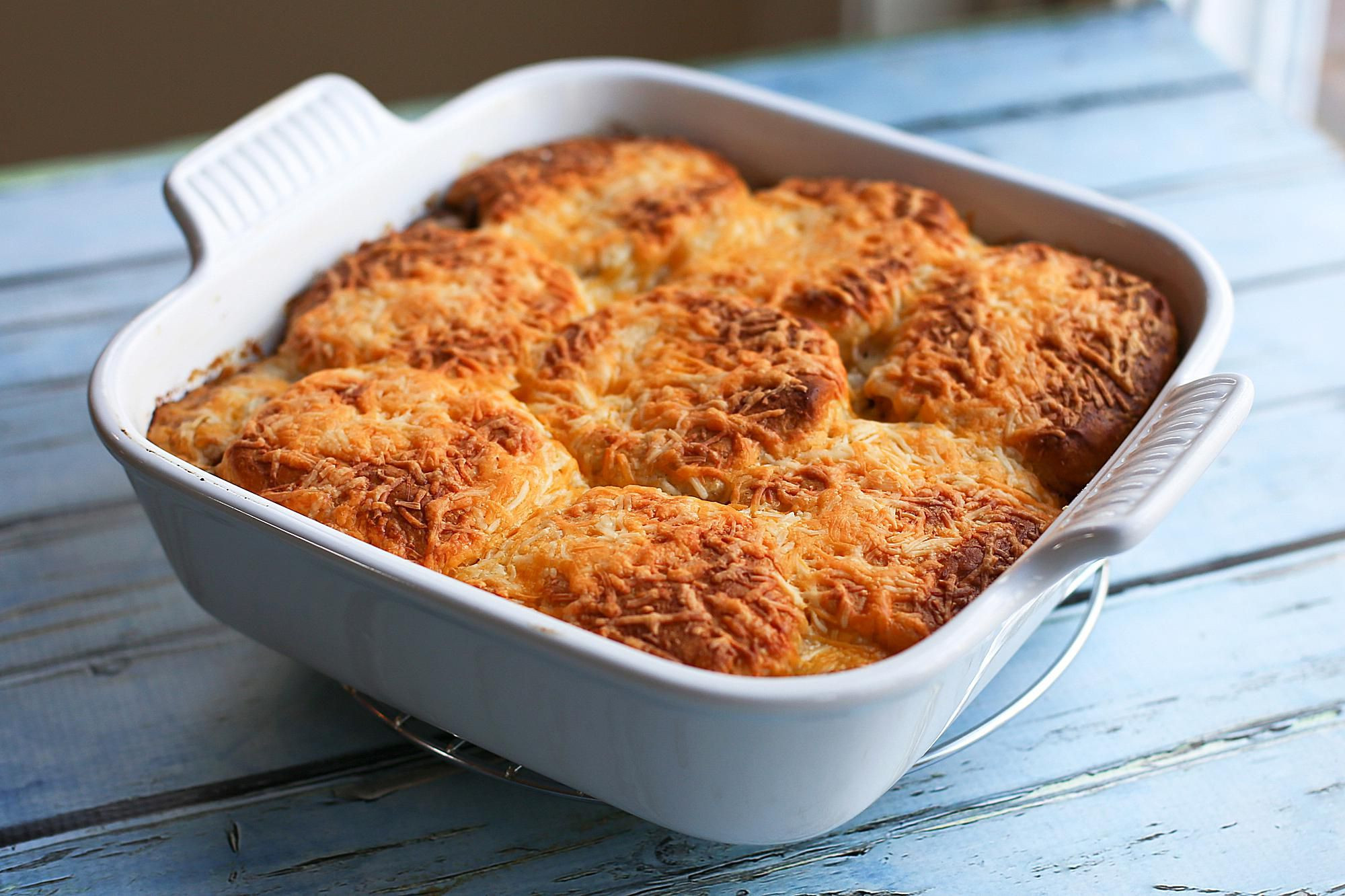 Ground Beef And Biscuit Recipes
 Easy Beef and Biscuit Casserole Recipe with Tex Mex Flavors
