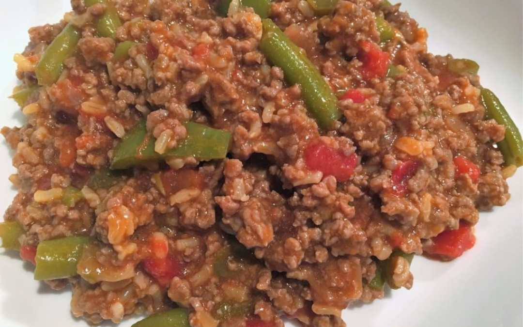 Ground Beef And Rice Recipes Skillet
 Easy Ground Beef & Rice Skillet A TASTE OF FORT from