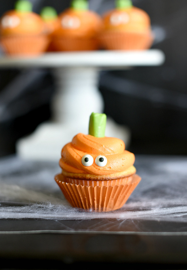 Halloween Inspired Cupcakes
 Easy Halloween Cupcakes with Pumpkin Faces – Fun Squared