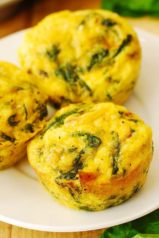 Healthy Breakfast Egg Muffins With Spinach
 Breakfast Egg Muffins with Bacon and Spinach