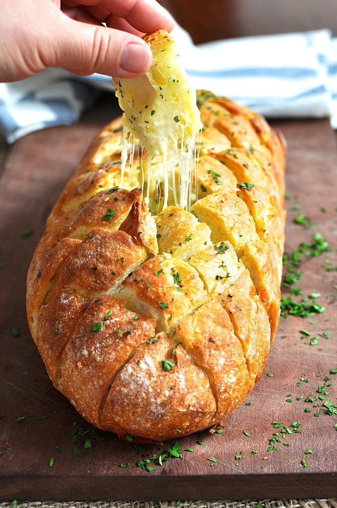 Healthy Garlic Bread
 Pull Apart Cheesy Garlic Bread – Best Fast Healthy Super