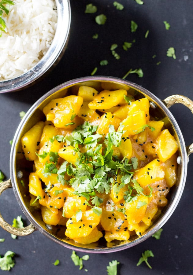 Indian Potato Curry Recipes
 Six Ingre nt Indian Potato Curry