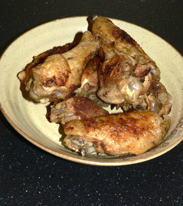 Instant Pot Crispy Chicken Wings
 Extra Crispy Instant Pot and Air Fryer Chicken Wings