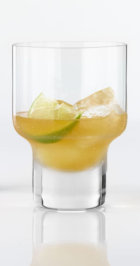 Low Calorie Vodka Drinks To Order At A Bar
 The 6 Drinks Skinny Women Order At Bars in 2020