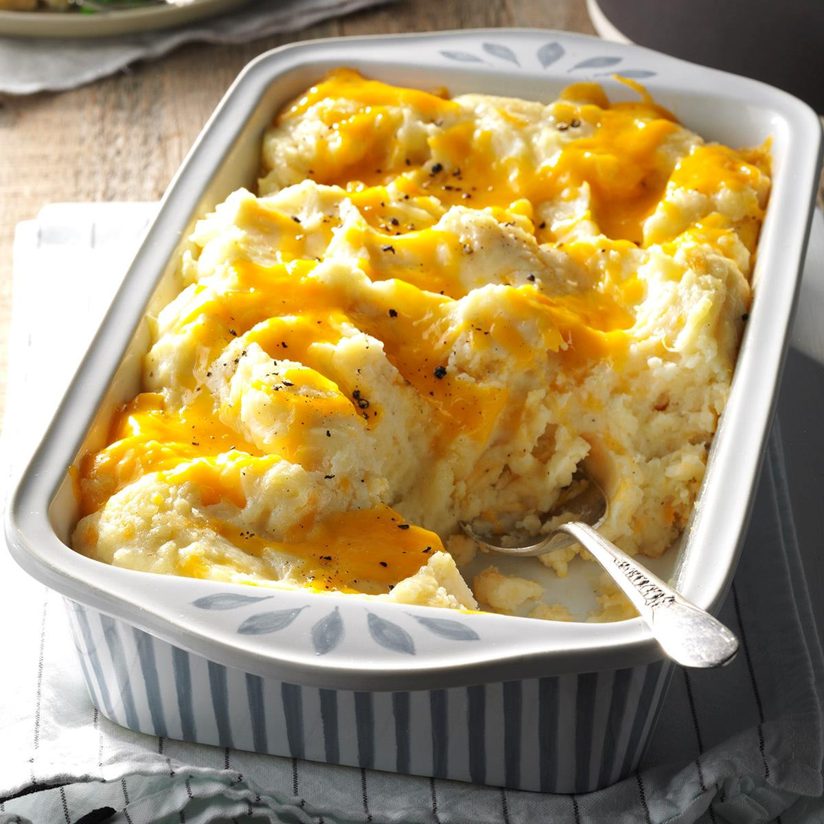 Mashed Potatoes Recipe For Two
 Cheesy Mashed Potatoes Recipe